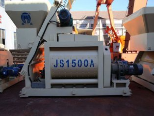 1500吨混泥土搅拌机