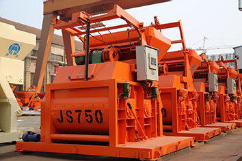 750搅拌机一次出料多少