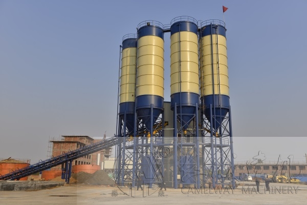 河南小型25搅拌站多少钱?