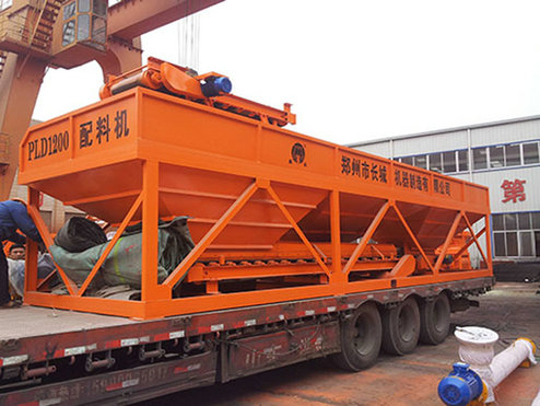 750搅拌机加配料机