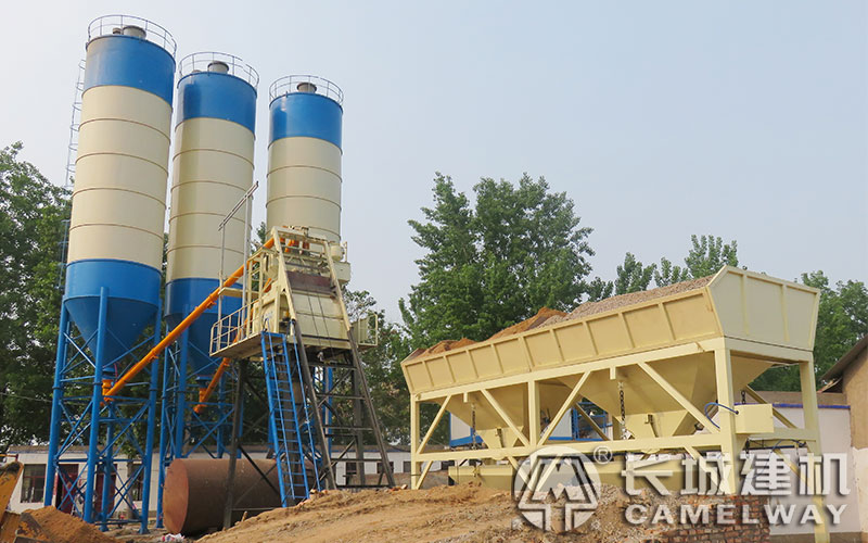 小型混凝土搅拌站价格及型号