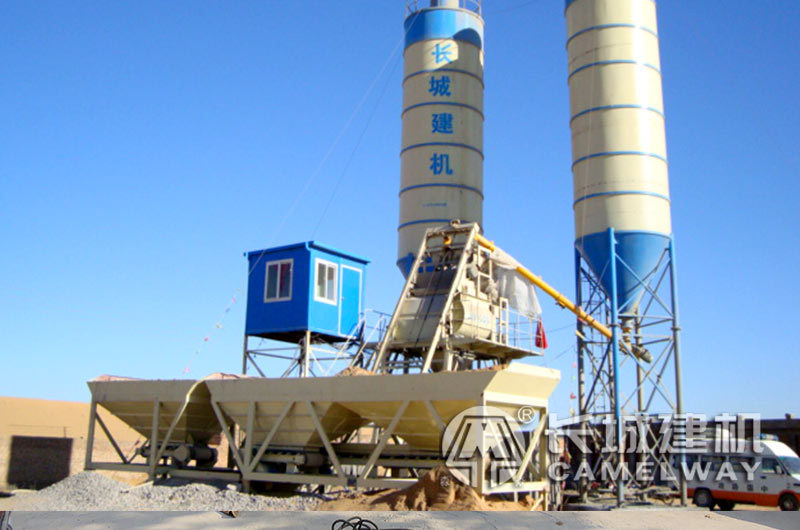 现场实拍——成套水稳搅拌机工作现场 现场实拍——成套水稳搅拌机工作现场