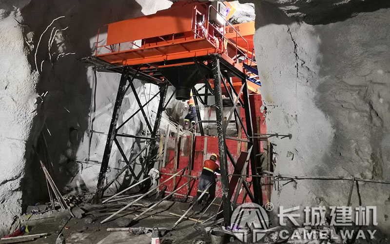 hzs35搅拌站井下施工