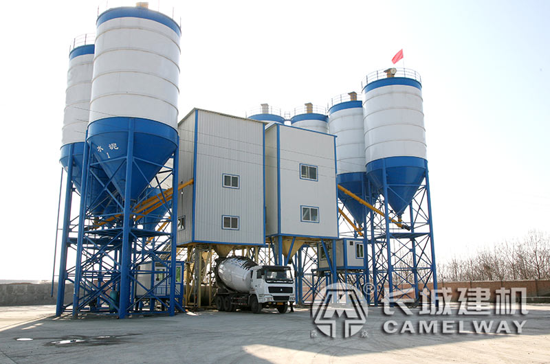 混凝土搅拌站生产线实景图 混凝土搅拌站生产线实景图